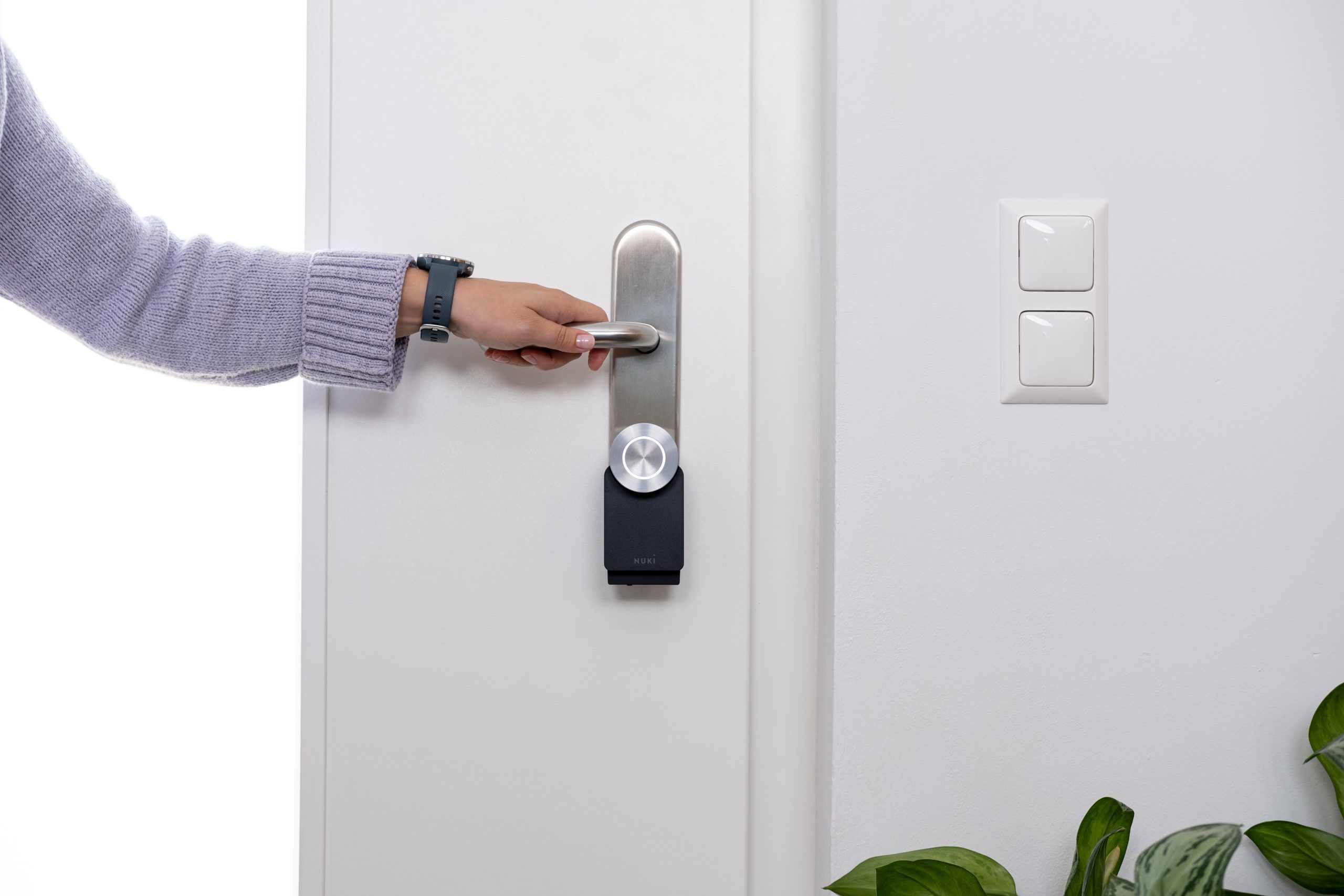 Nuki Smart Lock 3.0 Pro_black_1